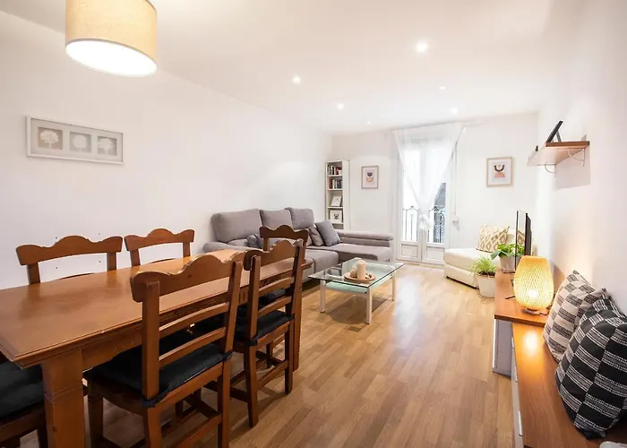 Spacious Central Old Town Apartment